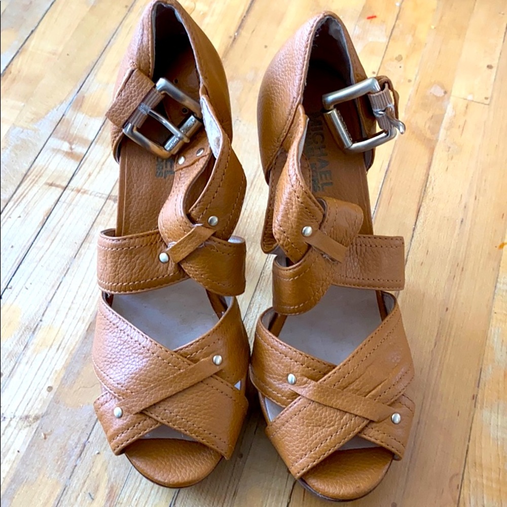 MK heels